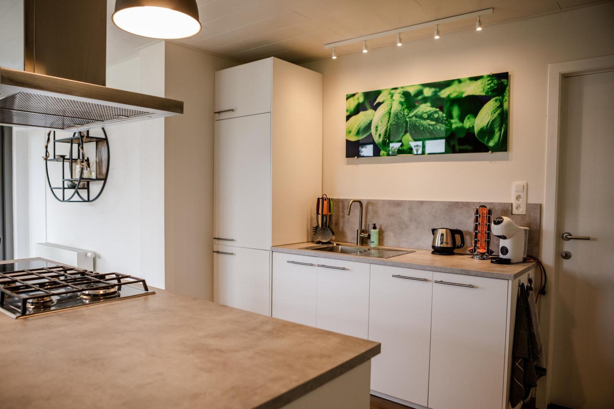 Vakantiewoning Op Steenworp Afstand Van Strand En Havens Ерсеке Экстерьер фото